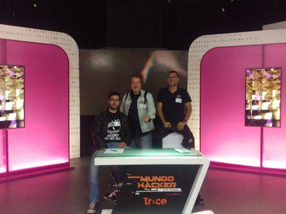 Mundo Hacker TV Colombia Mundo Hacker TV Colombia