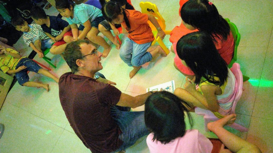 Yago Hansen in Vietnam